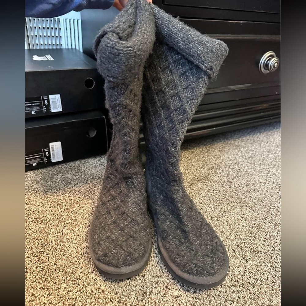 Ugg grey wool boots. Size 7 no box smoke free home